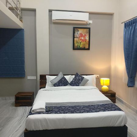 Misty Lake Guest House Hyderabad Esterno foto