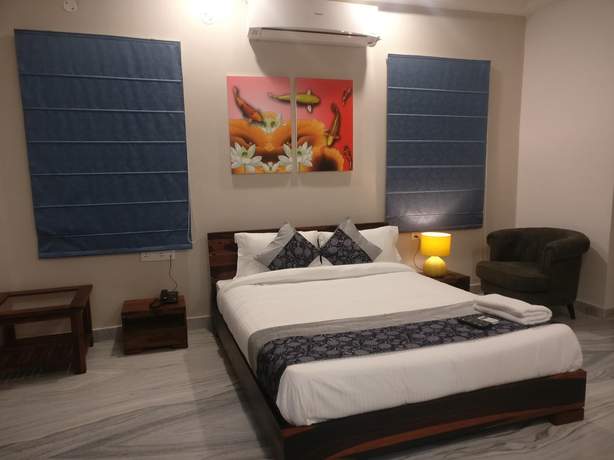 Misty Lake Guest House Hyderabad Esterno foto