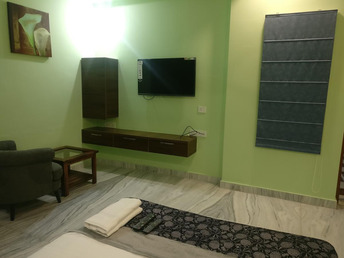 Misty Lake Guest House Hyderabad Esterno foto